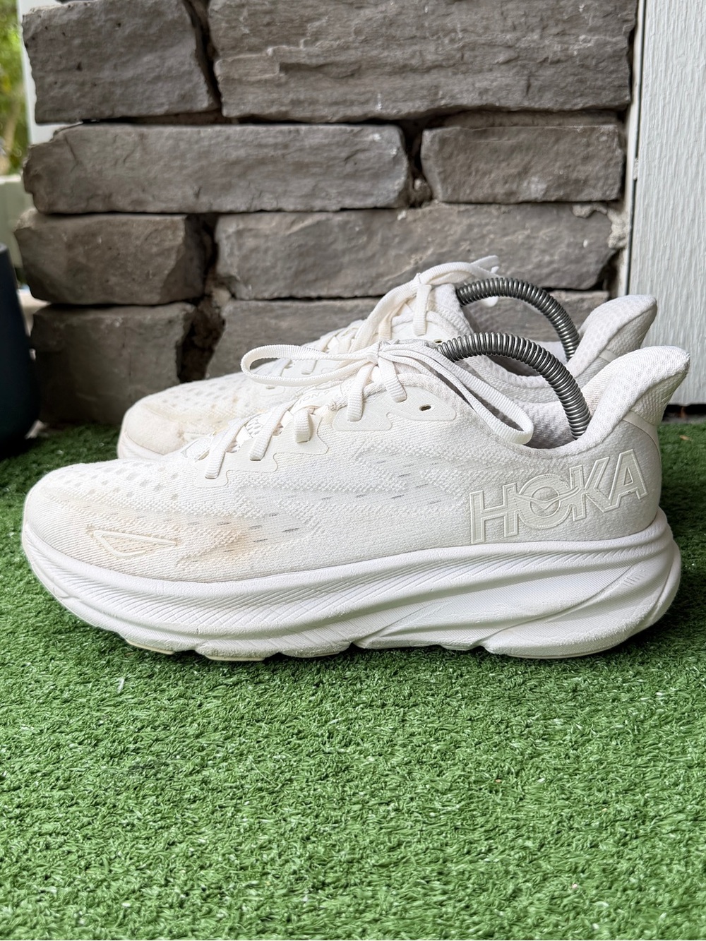 Hoka One One White Clifton 9 Women’s Sneakers